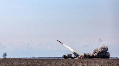 Testler sırasında Ukrayna "Neptün" roket 180 derece açık