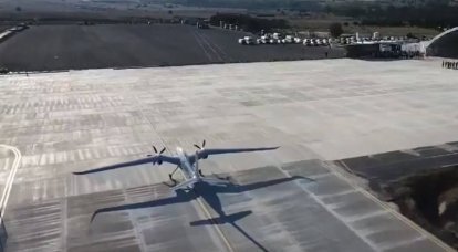 El último avión no tripulado turco-ucraniano Akıncı realizó su primer vuelo