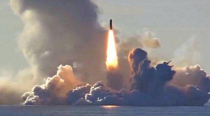 Удар «Булавой»: групповой пуск ракет попал на видео