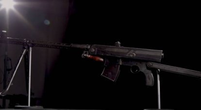 Mikhail Kalashnikov의 초기 작업 : 1943의 기관총