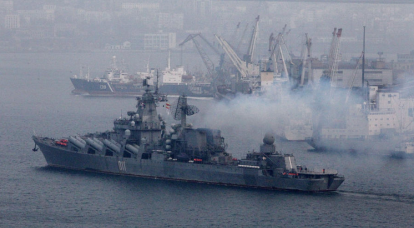 러시아 해군은 바 렌츠 해와 발틱 해에서 전투력을 높입니다.
