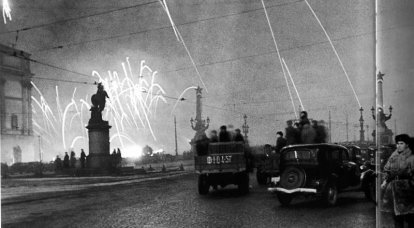 Januar 27 - Tag der vollständigen Befreiung Leningrads von der faschistischen Blockade