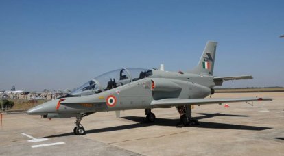 Индийские ВВС заканчивают сертификационные испытания нового реактивного УТС HJT-36 Sitara