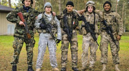 Le général de l'OTAN est arrivé en Estonie, où se déroulent les manœuvres des pays baltes