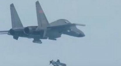 Um vídeo do uso do míssil anti-navio chinês YJ-83 pelo caça J-16 da Força Aérea PLA apareceu na web