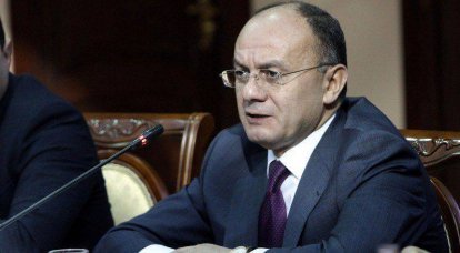Ermenistan Savunma Bakanı: Umarım Rusya’nın Azerbaycan’ın “silah takıntısını” ılımlılaştırır: Görüşme