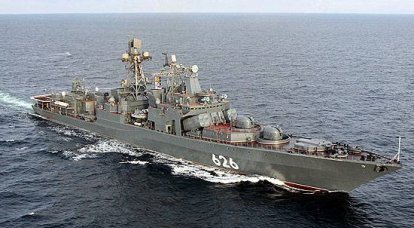 БПК "Вице-адмирал Кулаков" СФ РФ спас экипаж украинского рыболовецкого судна