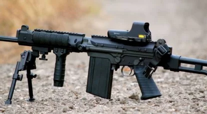 AK-17 "חותך בריח" ומחסנית חדשה - אין אנלוגים ואולי אין צורך?