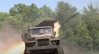 火箭炮阻止了乌克兰武装部队在克拉斯诺利曼斯基方向的进攻