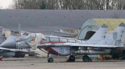 Kampfflugzeug der Ukraine