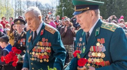 Ai veterani lettoni sarà vietato indossare la forma di "regimi totalitari"