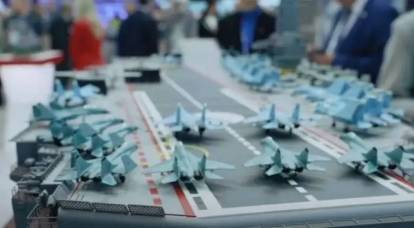 «Это плавучий аэродром»: Российский адмирал выступил против размещения ударного оружия на борту перспективного авианосца