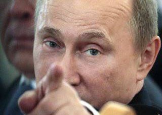 Биограф Путина: Президент боится предательства