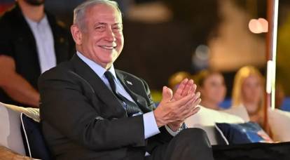 МУС отложил выдачу ордера на арест премьера и главы Минобороны Израиля