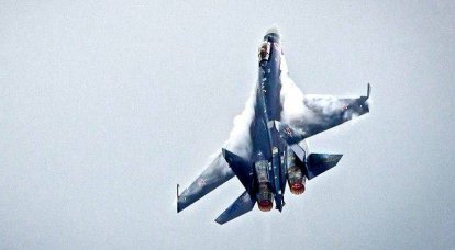 Le prestazioni del russo Su-35 su MAKS-2017 hanno fatto esplodere i social network occidentali