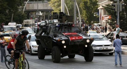 एर्दोगन शांत नहीं हुए: तुर्की के अधिकारियों ने देश में आपातकाल की स्थिति बढ़ा दी है