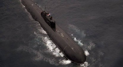 순항 미사일을 탑재 한 핵 잠수함. 670 Skat Project (Charlie-I 클래스)