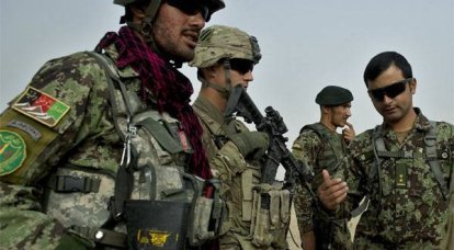 Os talibãs afirmam que, após o ataque a uma base militar, mais de 100 afegãos foram mortos.