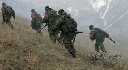 Разведчики ЮВО приступили к горной подготовке в Армении