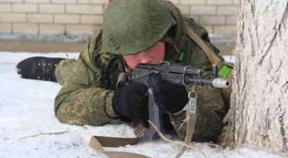 Военнослужащие ЮВО отразили нападение на парк боевой техники под Волгоградом