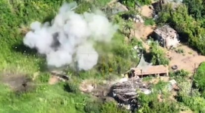Минобороны опубликовало видео уничтожения опорного пункта ВСУ на Запорожском направлении FPV-дронами
