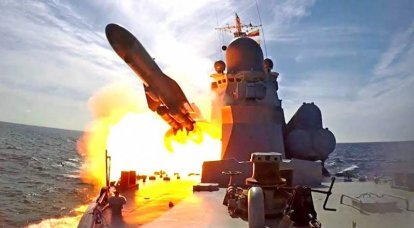 Die neueste Fregatte "Admiral Makarov" hat Antischiff "Malachit" abgeschossen