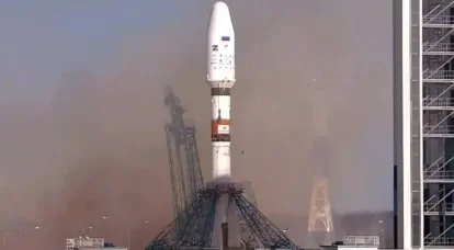Orosz és iráni műholdakat állított pályára a Vosztocsnij kozmodrómról felbocsátott Szojuz-2.1b hordozórakéta