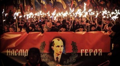 Климкин: Необходимо создать на Украине пантеон героев во главе с Бандерой