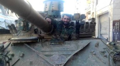 Auf syrischen Panzern sind die aktualisierten Raketenabwehr- "Vogelhäuschen" zu sehen