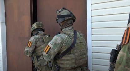 Des soldats de la garde russe ont arrêté plus de 130 complices des forces armées ukrainiennes dans les territoires libérés