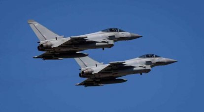 "Apoio da NATO": a aviação dos "países parceiros" foi atraída para a parte aérea do desfile militar em Kiev