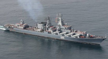 Krążownik rakietowy „Marszałek Ustinow” po remoncie wypłynął w morze na próby morskie