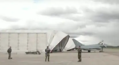 L'armée de l'air de l'OTAN mène des exercices de chasse en Lettonie, après avoir installé des hangars pour cacher les avions à la reconnaissance par satellite