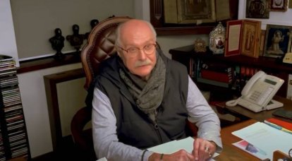 Mikhalkov se obrátil k „progresivní inteligenci“, která se náhle nazývala „pacifisty“