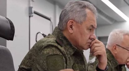 O ministro da Defesa, Sergei Shoigu, inspecionou o grupo de tropas Zapad que participa do NVO na Ucrânia