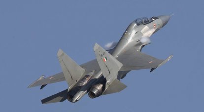 인도에서는 새로운 Su-30MKI 항공기에 사용 된 엔진 설치 사실이 발견되었습니다