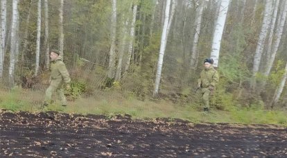 O guarda da fronteira polonesa não confirmou as declarações da assessoria de imprensa do departamento sobre o aparecimento de pára-quedistas bielorrussos na fronteira