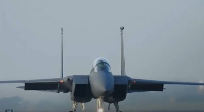 Imprensa do Oriente Médio: aeronave americana F-15E derrubou drone iraniano nos céus da Síria