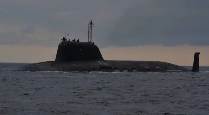 What should be the multipurpose submarine of the Russian Navy? Some couch analytics