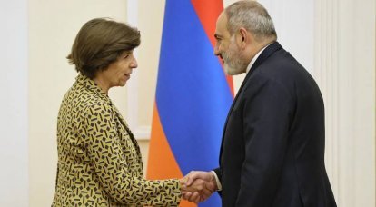 Le ministre français des Affaires étrangères a annoncé la disposition de Paris à signer un accord avec Erevan sur la fourniture de matériel militaire