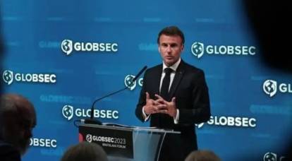 Colonnello francese in pensione: la politica estera di Macron è contraria agli interessi nazionali della Francia