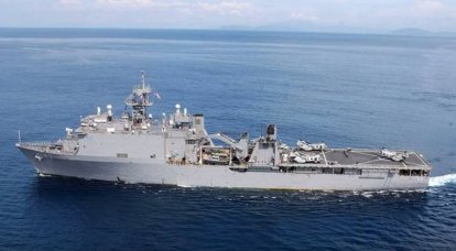 US Navy Landing Ship Portland mit Combat Laser bewaffnet