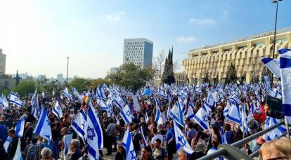 इजरायल के प्रधान मंत्री ने न्यायिक सुधार को निलंबित करने का फैसला किया
