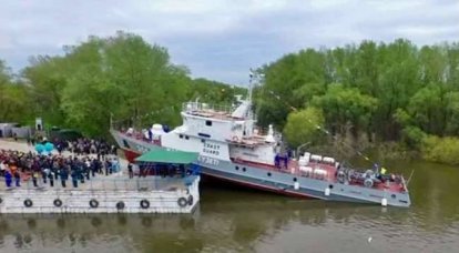 Казахстанские судостроители спустили на воду очередной сторожевой корабль