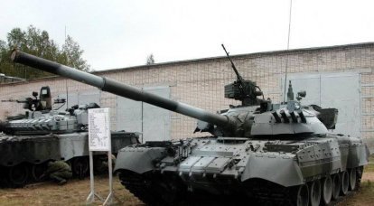 Ana T-80UD tankı (Birch 478B Nesnesi)