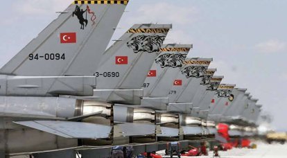 СМИ: турки нанесли авиаудар по позициям иракских курдов