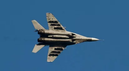 Τι υπάρχει, κάτω από το φτερό του MiG-29;