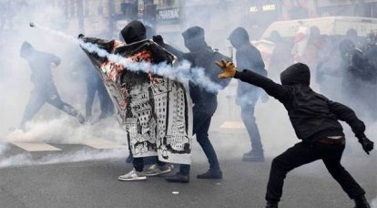 Массовые беспорядки в Париже