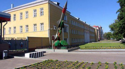 Government of the Russian Federation restores military schools
