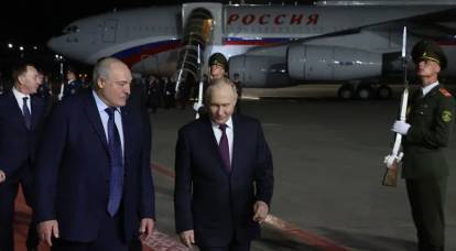 Путин обсудит с Лукашенко вопросы безопасности и участие Белоруссии в учениях с тактическим ядерным оружием